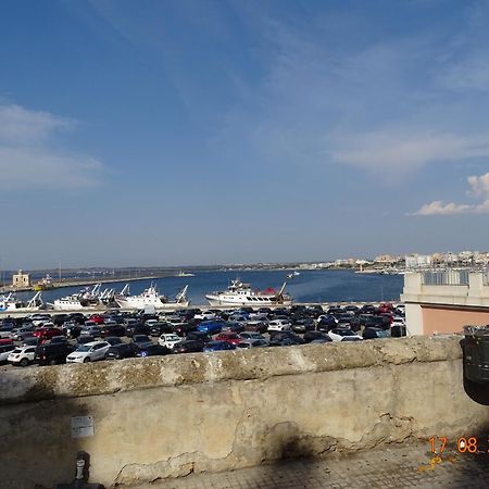 Casa Vacanza Aurora غالّيبولي المظهر الخارجي الصورة